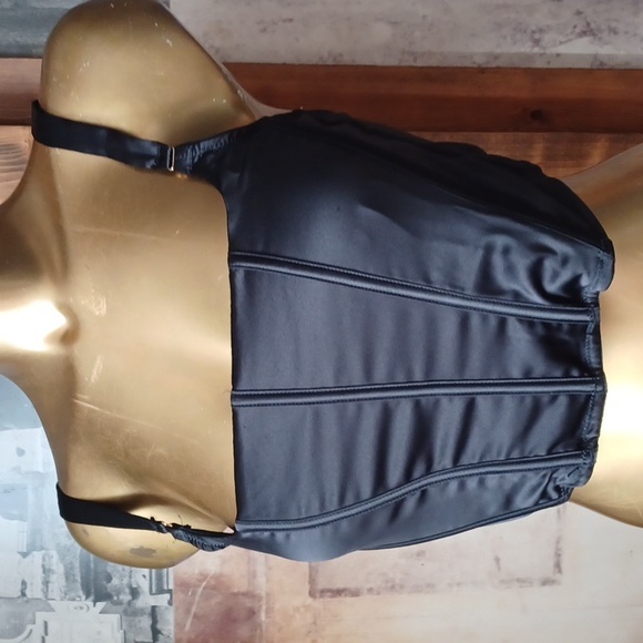 Sexy corset top - Picture 1 of 11